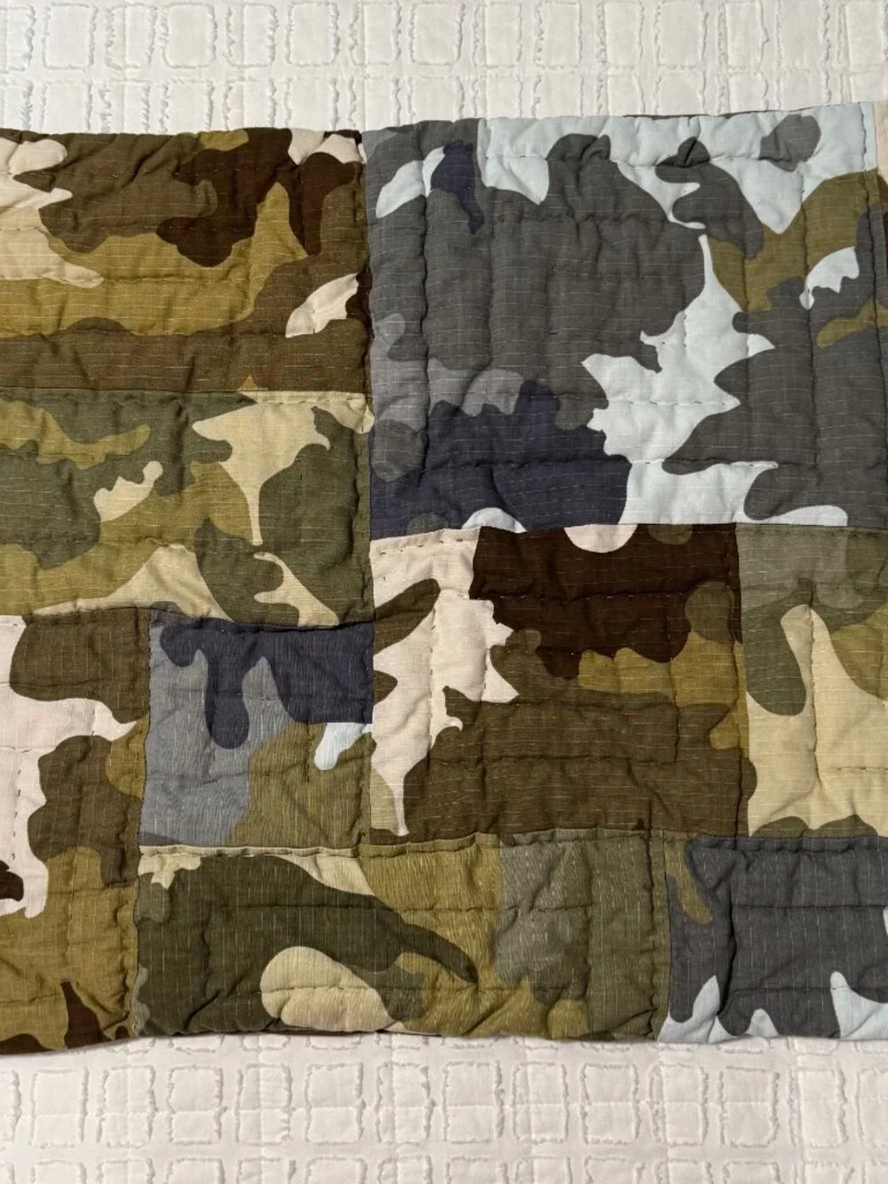 Pottery Barn Teen Camo Queen Quilt & 2 matching standard shams